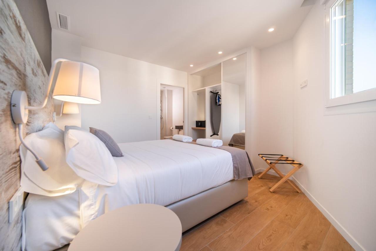 Aparthotel Ahoy 2*