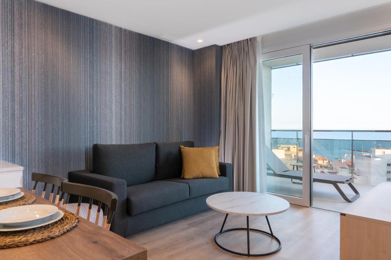 Ahoy Aparthotel